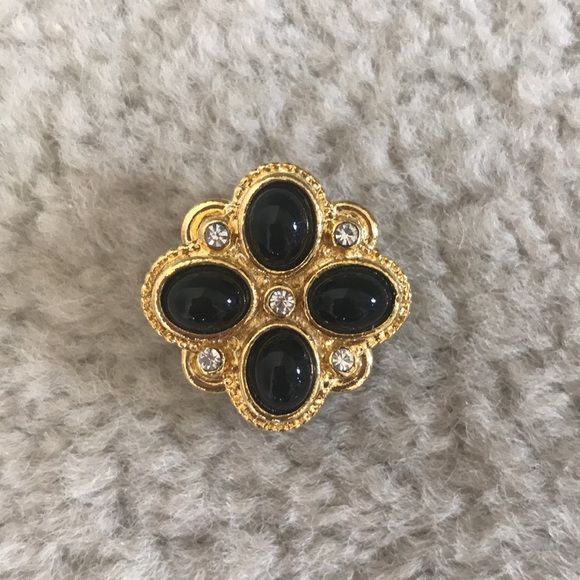 Vintage Button Covers - Picture 2 of 7